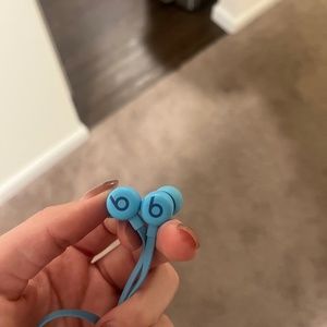 Beats wireless headphones